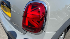 MINI Hatchback 1.5 Cooper Classic 3dr Petrol Hatchback